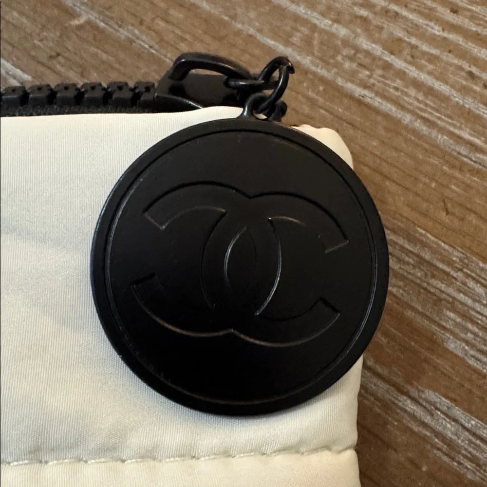 CHANEL Cream Quilted Pouch With Pen, Keychain, Ribbon, & Dust Bag - Picture 7 of 11